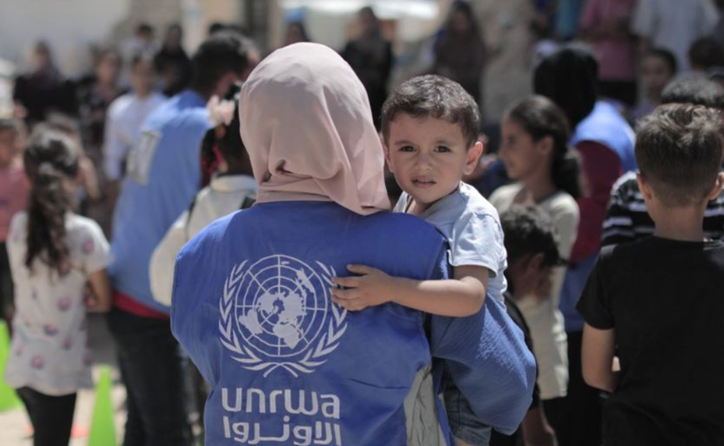 Israel-Hamas Conflict Persists in Gaza with Stalled Ceasefire Efforts and Escalating Humanitarian Toll